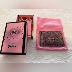 NEW Rare Gucci Garden Tiger Patterned Card Holder